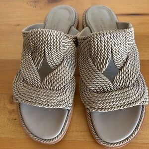 Lafayette 148 Darien Knot sandals flats 38 1/2